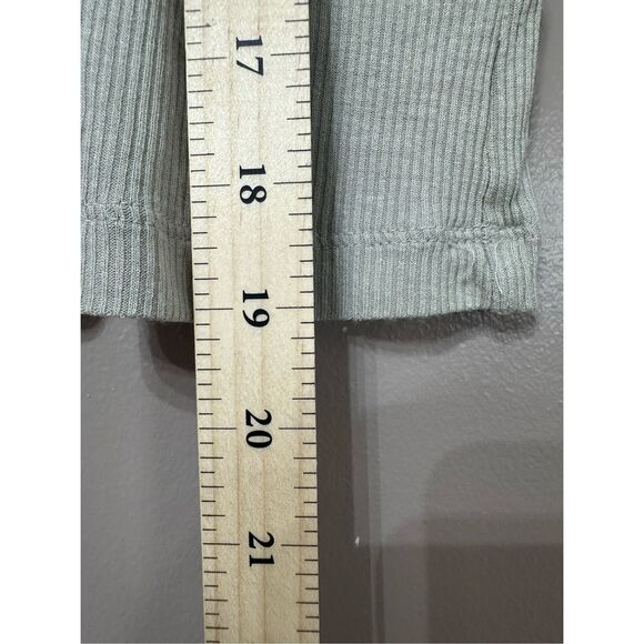 NWOT AGOLDE Basic Ribbed Tee Shirt Women's XS - Picture 12 of 12